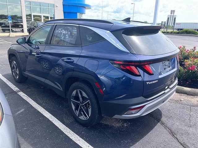 Used 2026 Atlantis Blue Hyundai SEL image 4