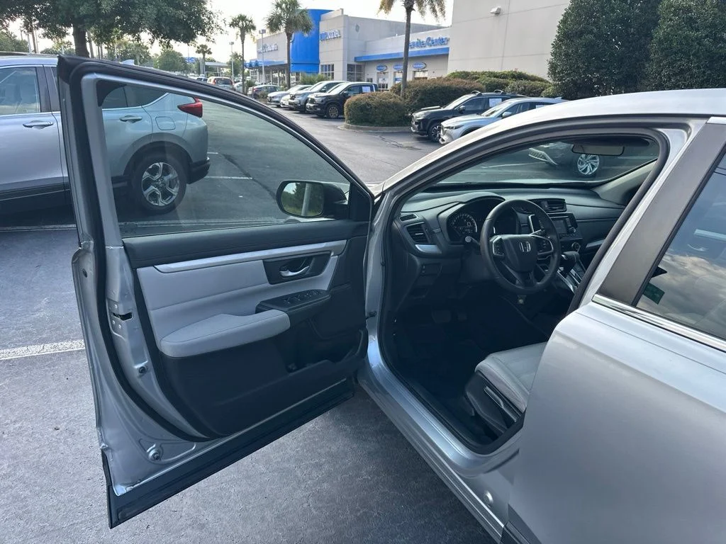 Certified Used 2019 Lunar Silver Metallic Honda LX image 19