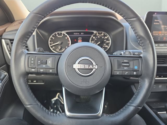 Used 2023 Gun Metallic Nissan SV image 24