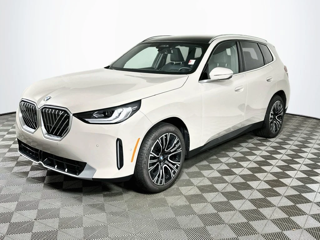 2026 BMW X3 30