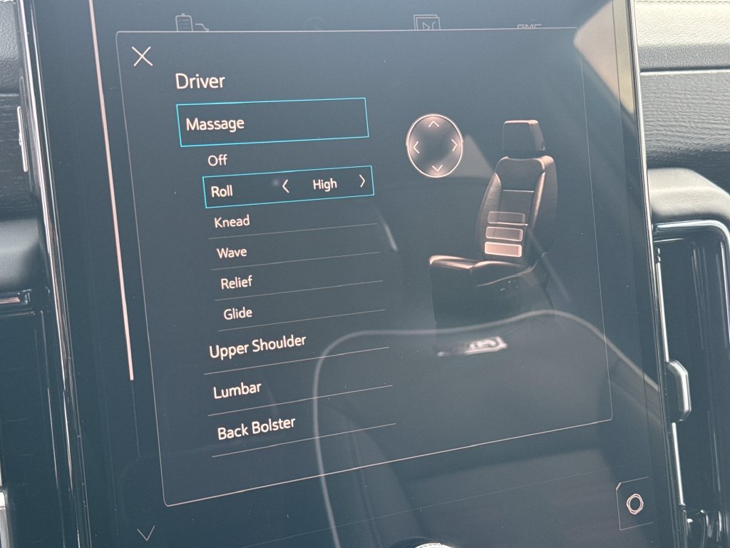 2026 GMC Yukon XL AT4 Ultimate - Photo 17