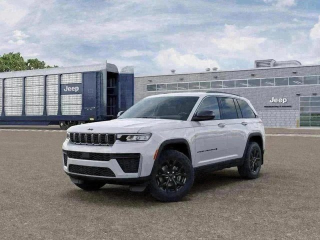 2026 Jeep Grand Cherokee Laredo