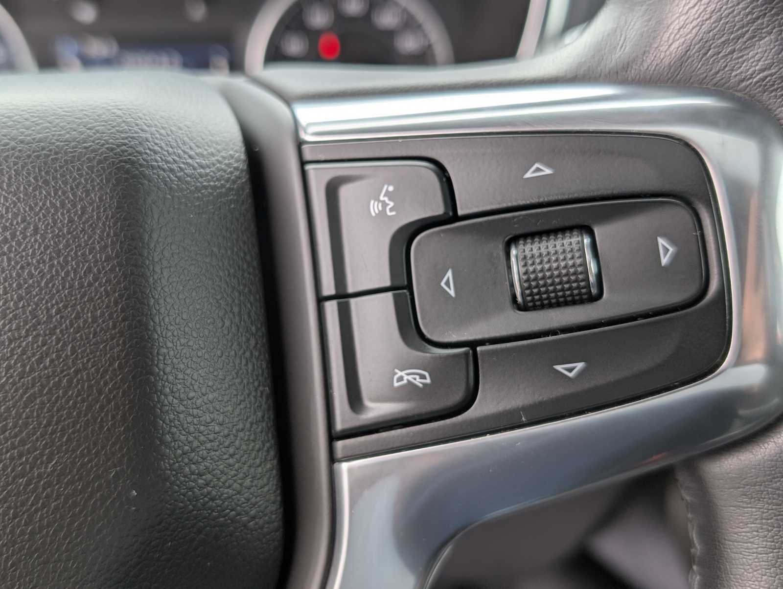 Used 2019 Nightfall Gray Metallic Chevrolet  image 34