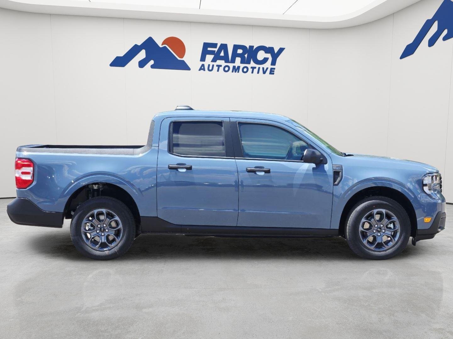 New 2026 Azure Gray Metallic Tri-Coat Ford XLT image 7