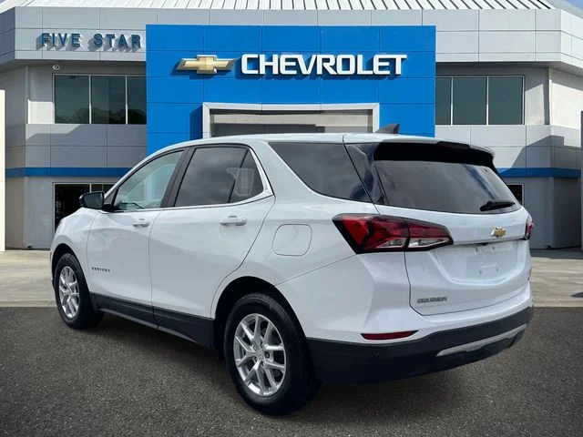 Used 2023 White Chevrolet LT image 4