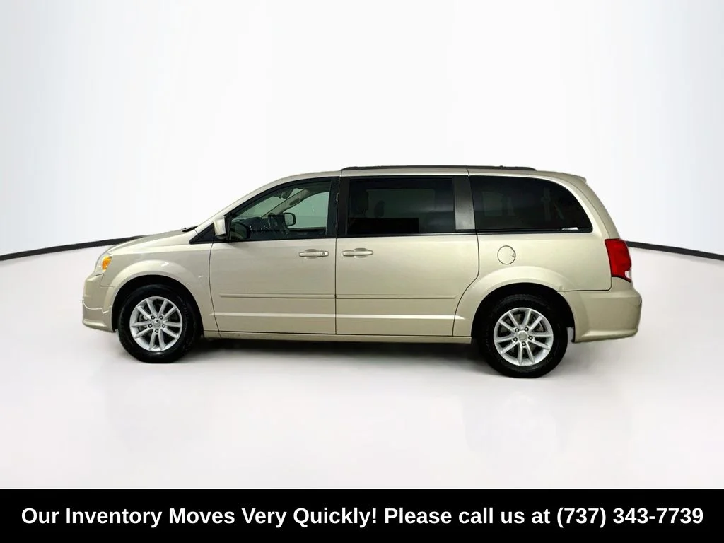 Used 2015 Cashmere/Sandstone Pearlcoat Dodge SXT image 4