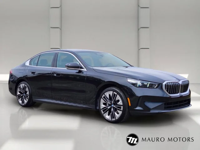 2026 BMW 5 Series 530i xDrive