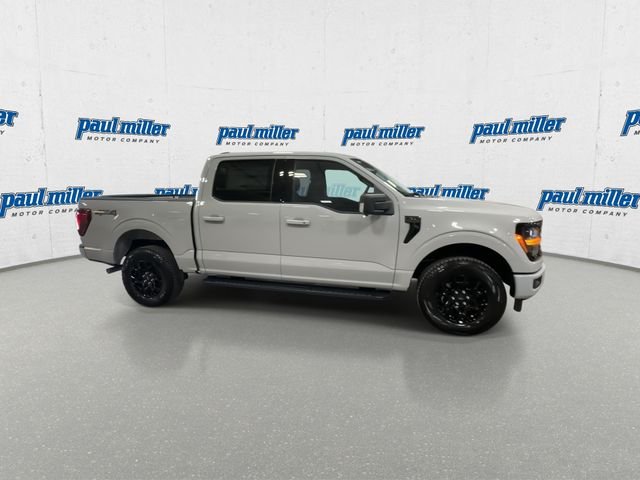 New 2026 Avalanche Ford XLT image 13