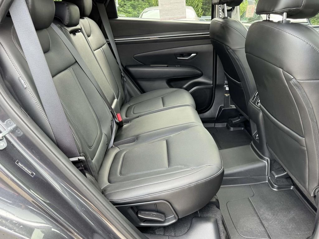 Used 2024 Gray Hyundai SEL image 16