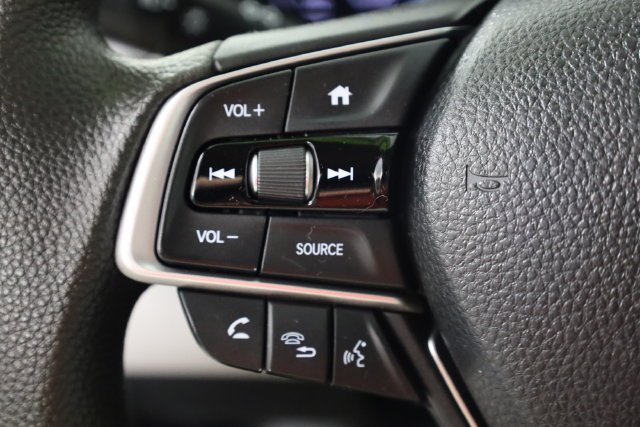 2018 Honda Accord LX - Photo 18