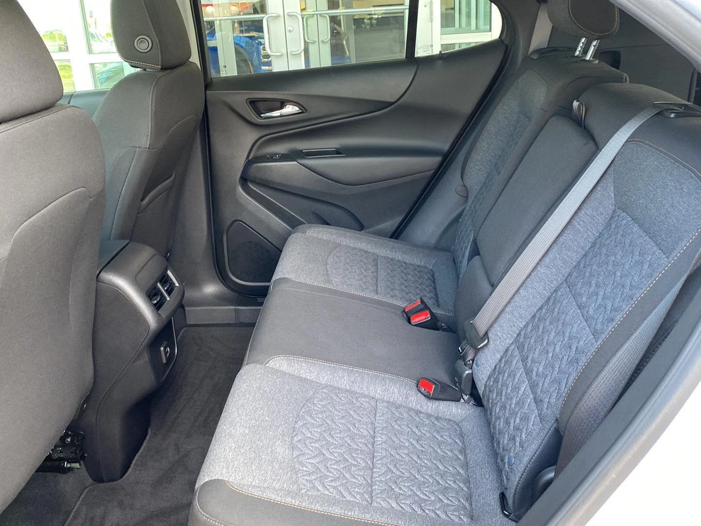Used 2022 Iridescent Pearl Tricoat Chevrolet LT image 21