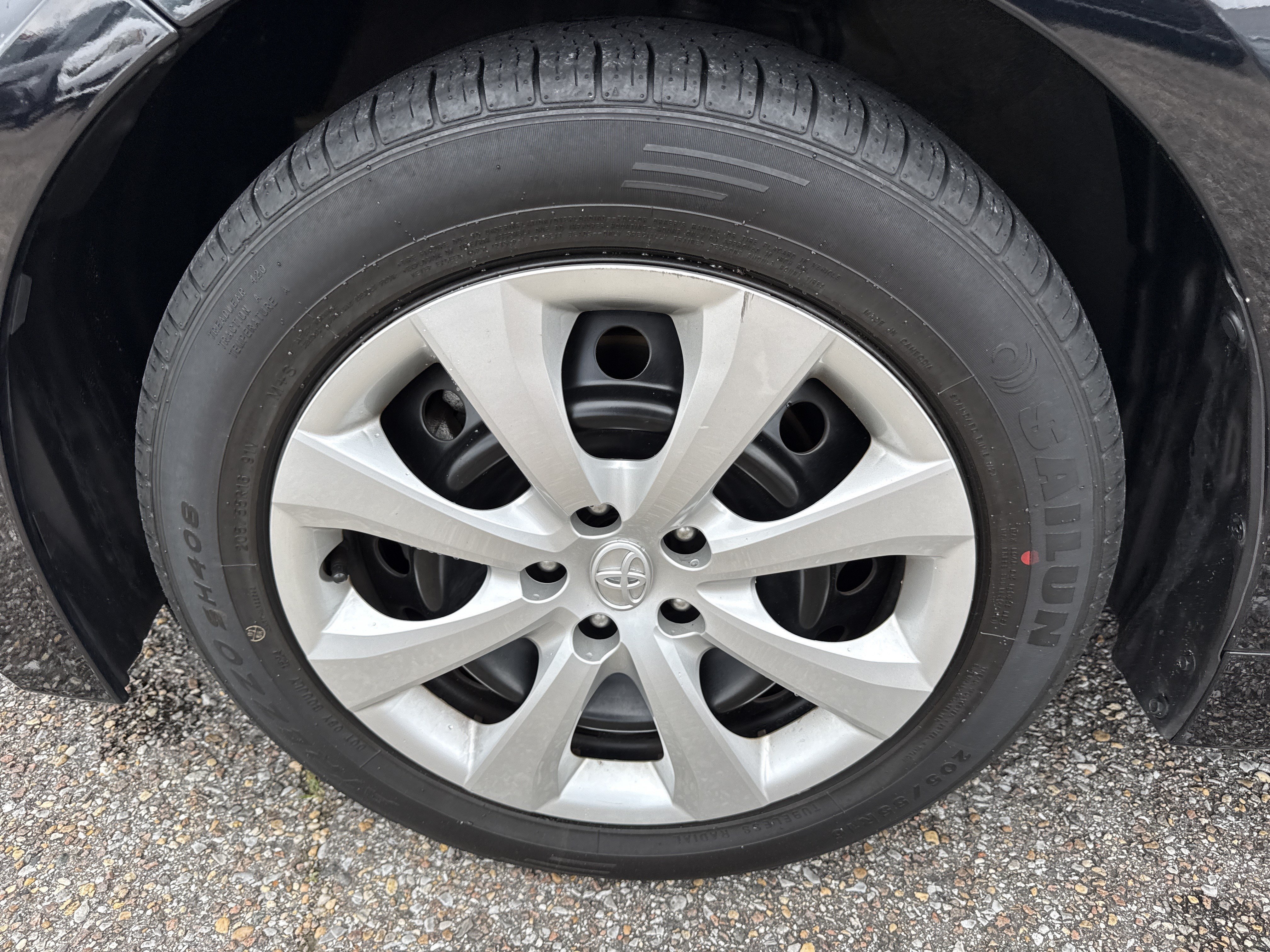 Used 2024 Midnight Black Metallic Toyota LE image 10