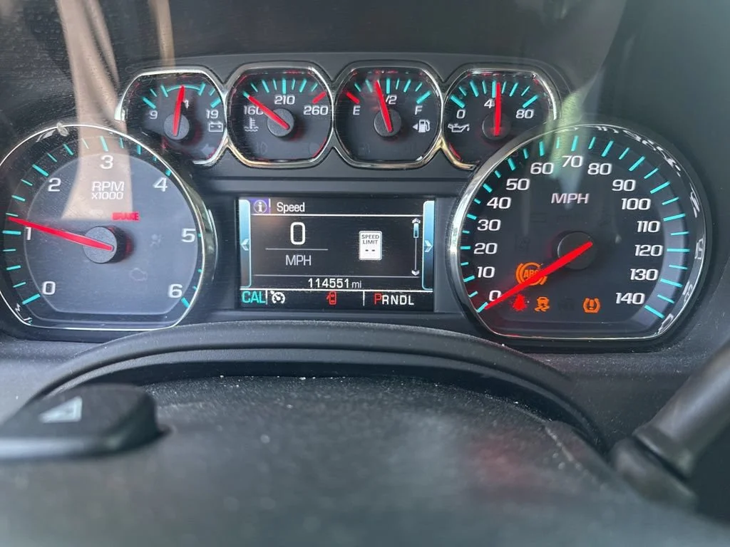 Used 2020 SATIN STEEL METALLIC Chevrolet LT image 7