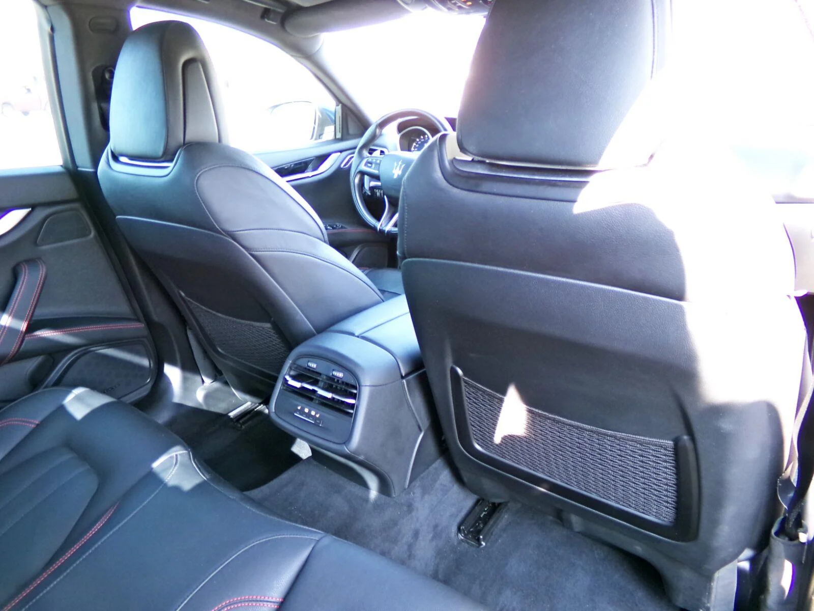 Used 2020 Nero Maserati S GranSport image 15