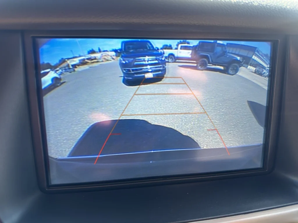 Used 2018 Onyx Black GMC Denali image 24