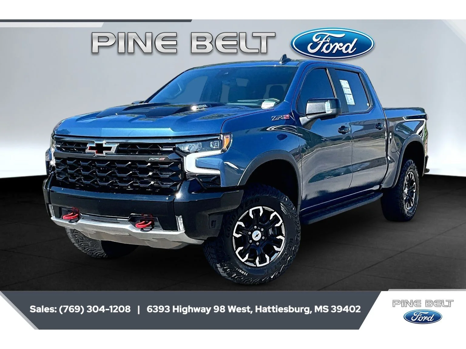 Certified Used 2024 Lakeshore Blue Metallic Chevrolet ZR2 image 10