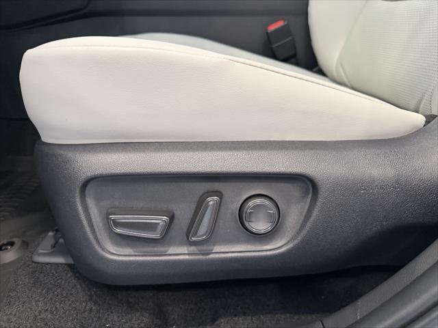 Certified Used 2026 WIND CHILL PEARL* Toyota  image 25