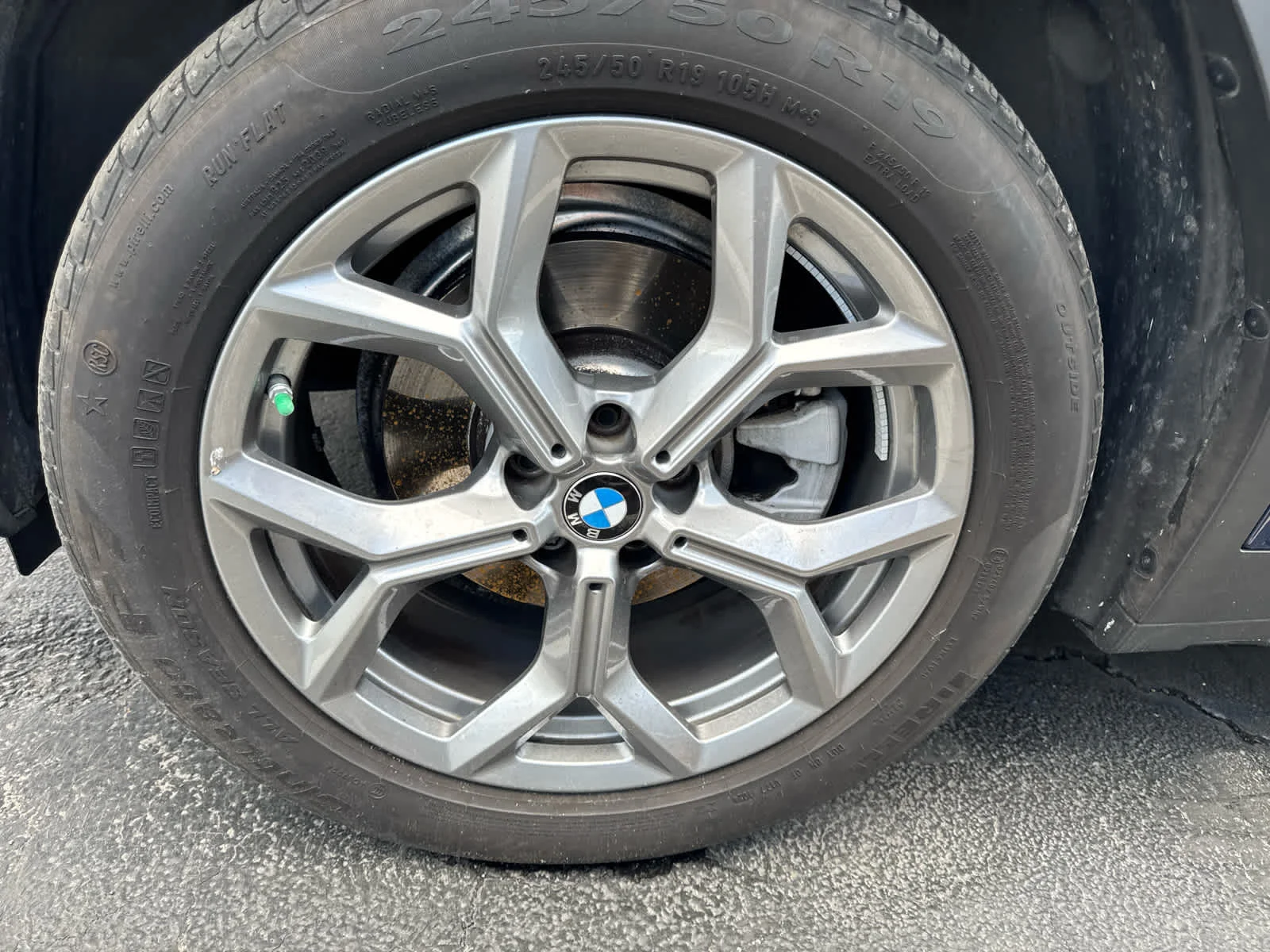Used 2024 Phytonic Blue Metallic BMW xDrive30i image 24