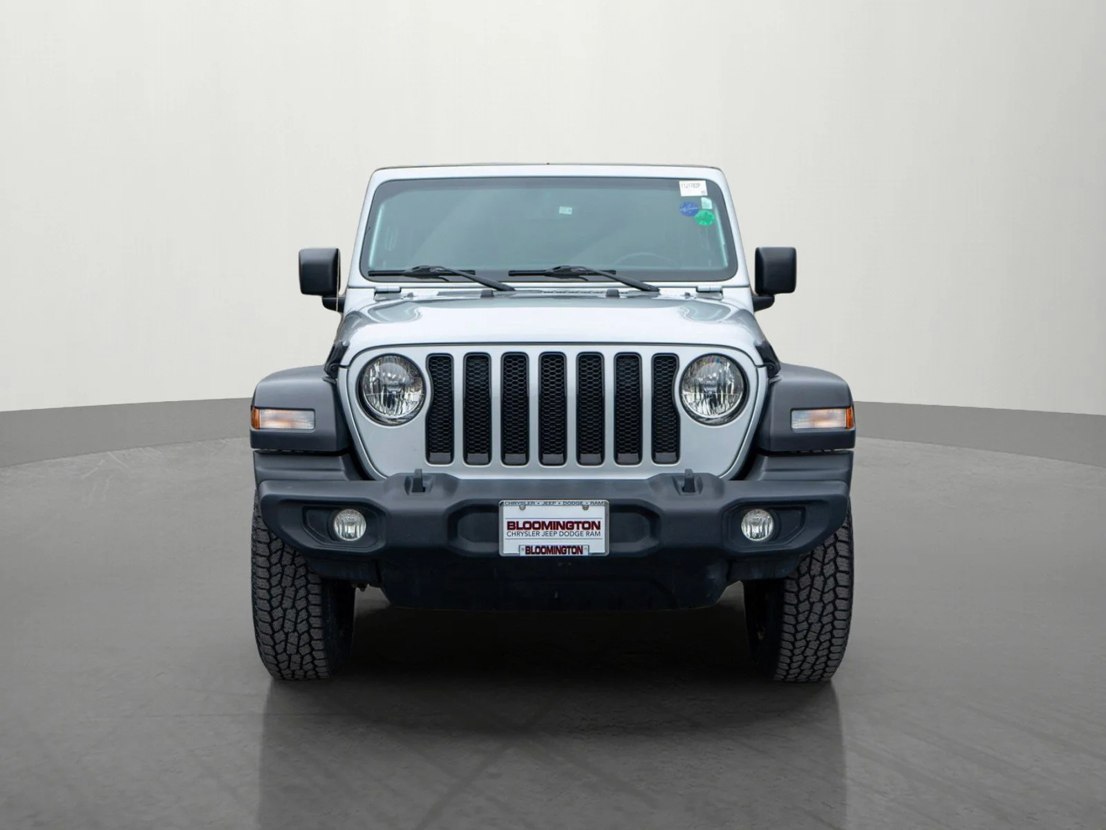 Used 2022 Jeep Wrangler Unlimited Altitude with VIN 1C4HJXDG7NW223995 for sale in Minneapolis, Minnesota