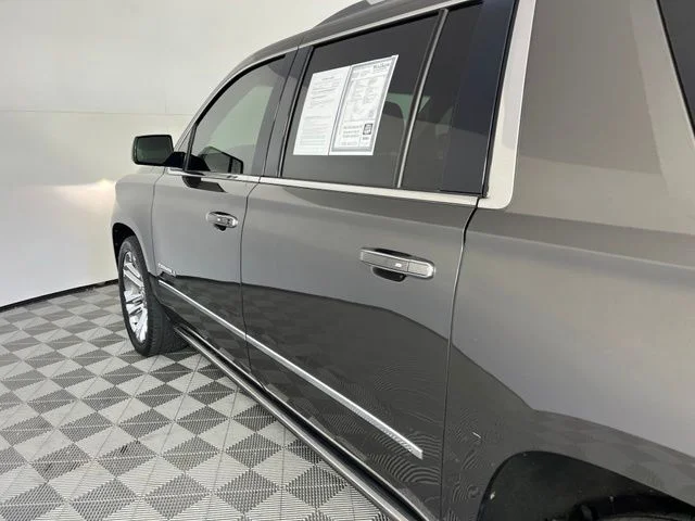 Used 2020 Gray GMC Denali image 10