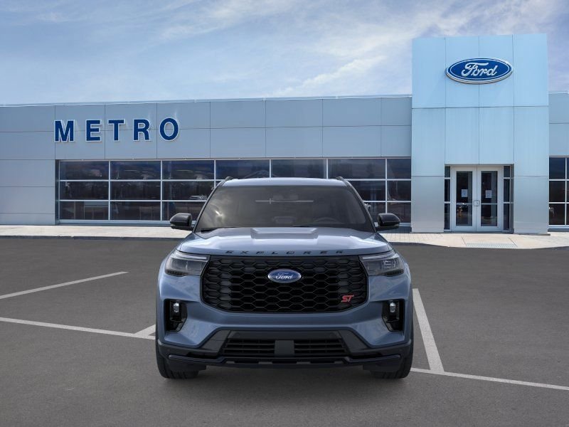 2026 Ford Explorer ST - Photo 7