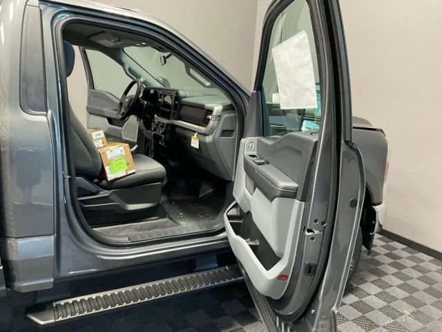 New 2026 Carbonized Gray Metallic Ford F-350® XLT image 16