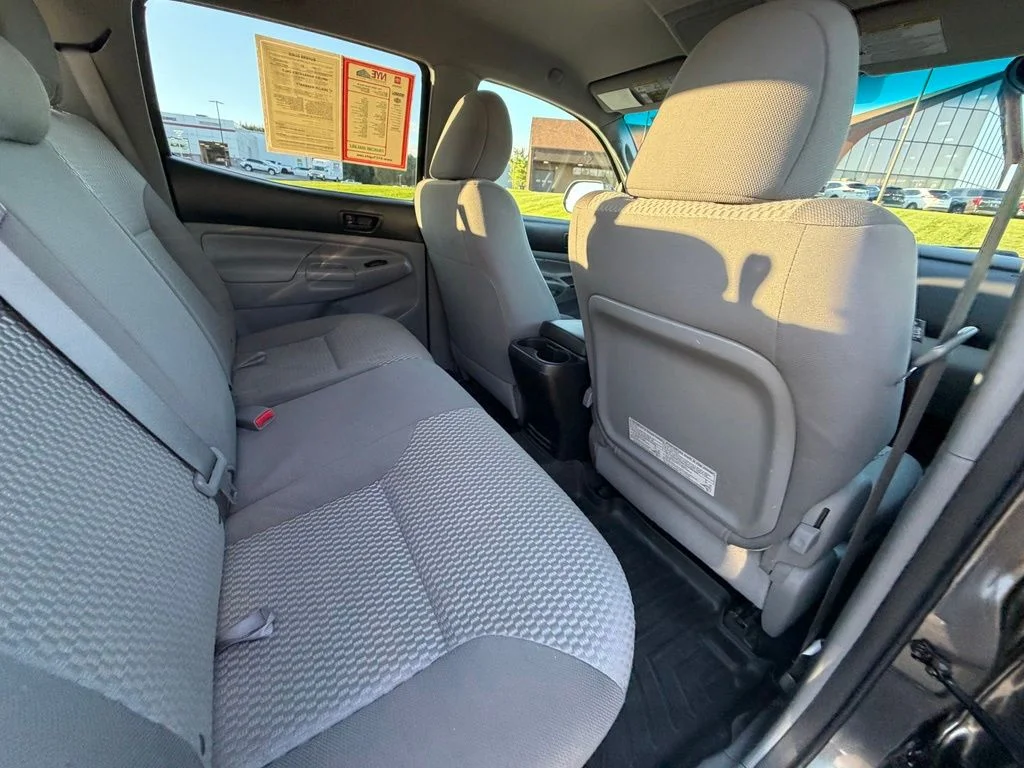 Used 2015 Gray Toyota Base image 42