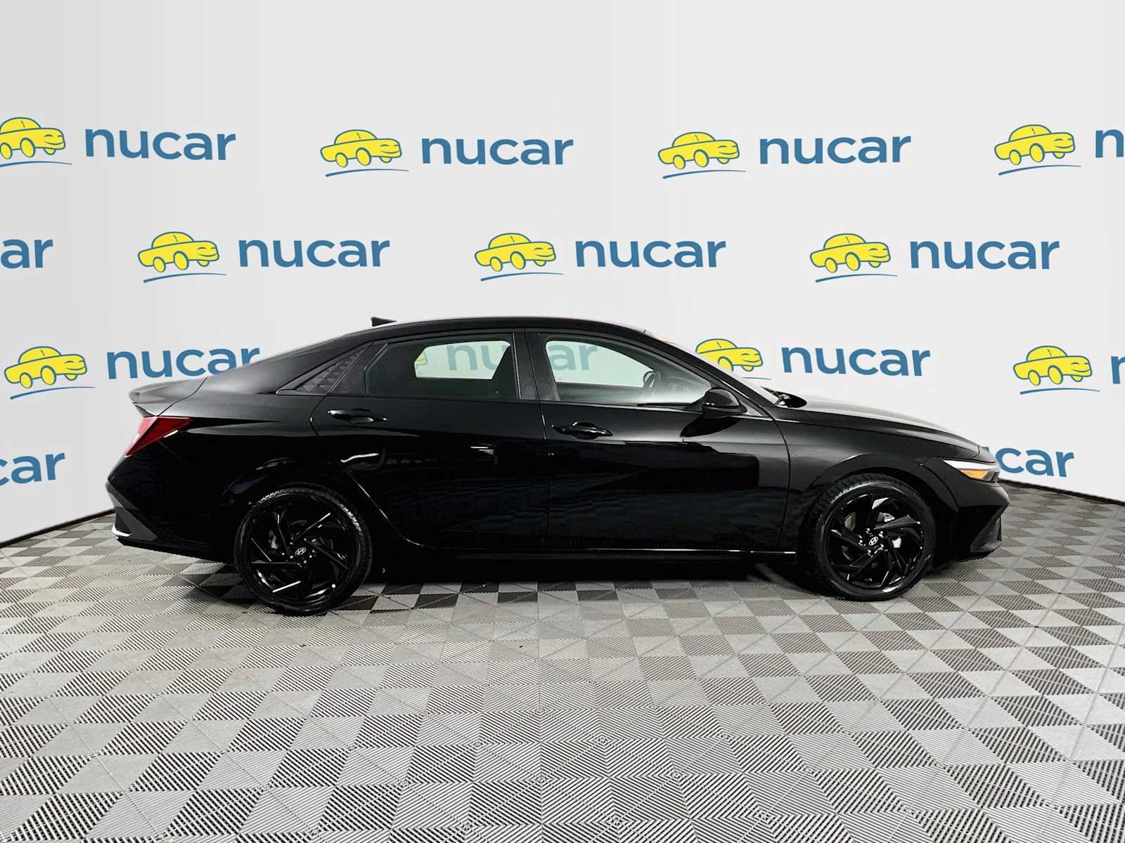 Used 2026 Abyss Black Hyundai SEL Sport image 8