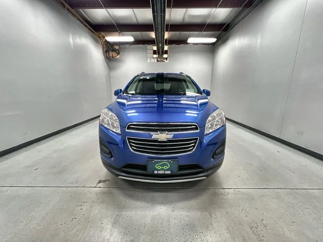 Used 2015 Blue Chevrolet LT image 3