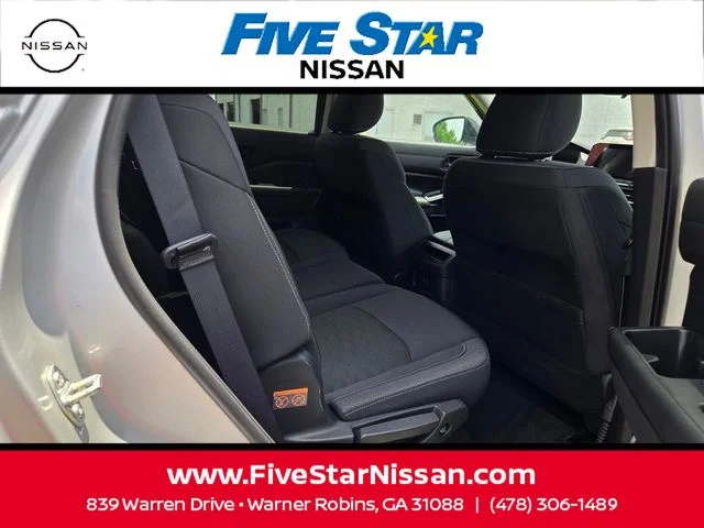 Used 2024 Silver Nissan S image 15