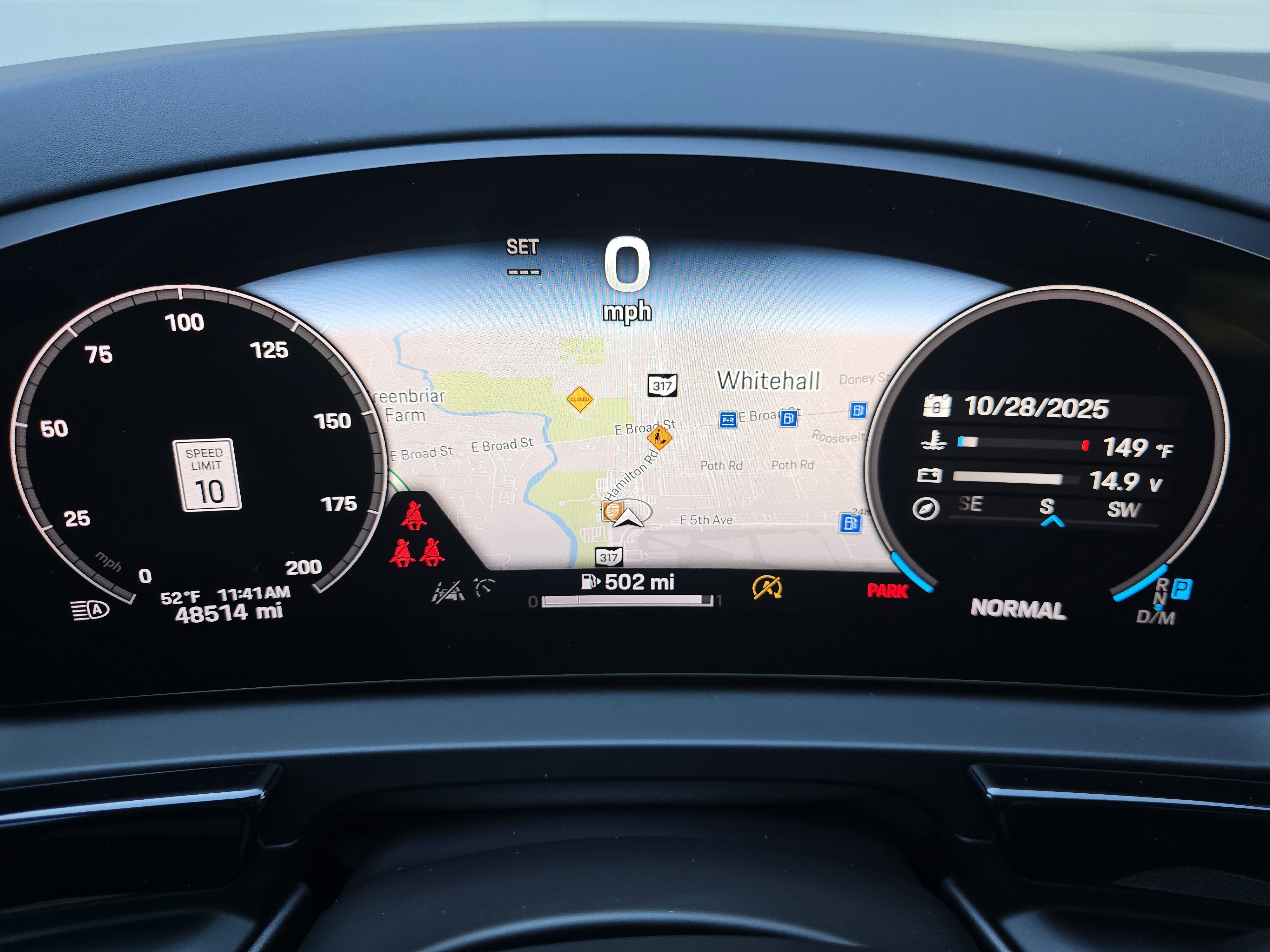 2024 Porsche Cayenne S Coupe photo 3