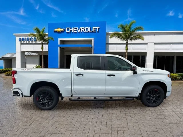 New 2026 Summit White Chevrolet RST image 6