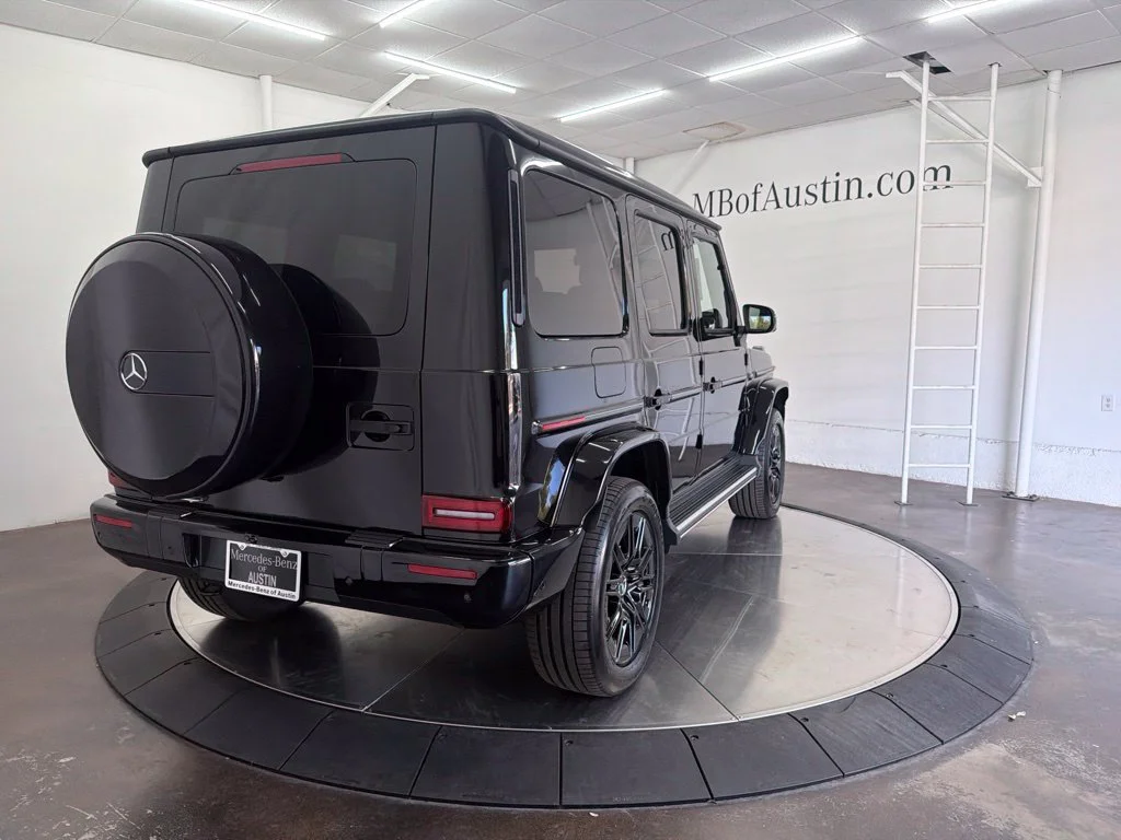 New 2027 Black Mercedes-Benz G 580 image 7
