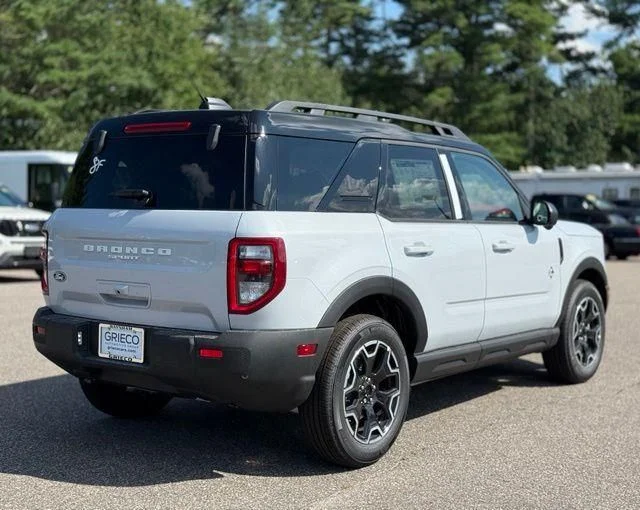New 2026 White Ford Outer Banks image 4