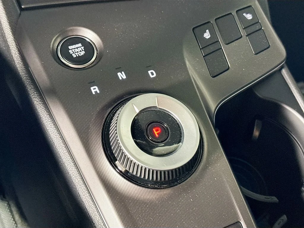 New 2026 Snow White Pearl Kia EX image 17