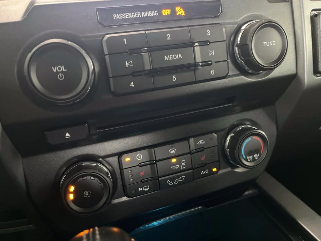 Used 2018 White Ford XLT image 15