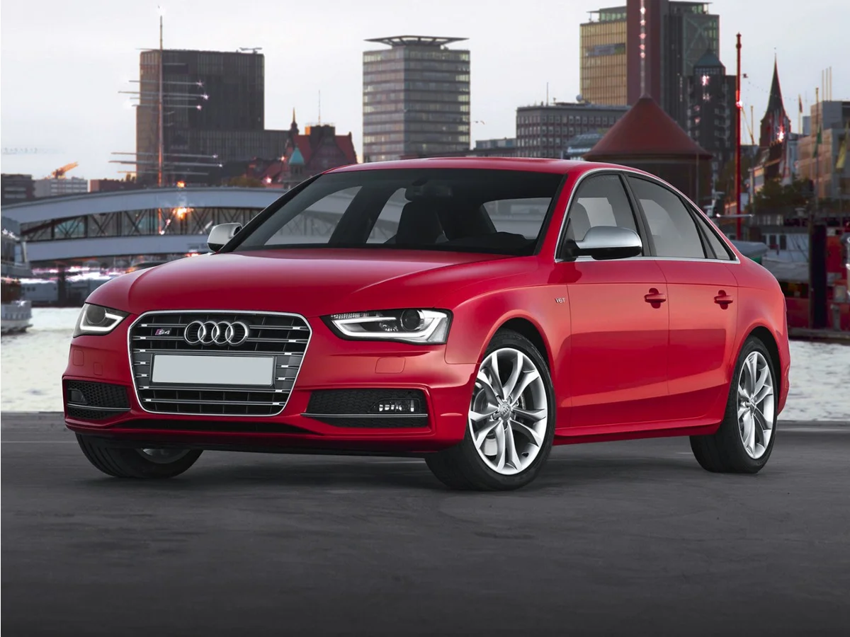 2013 Audi S4's photo
