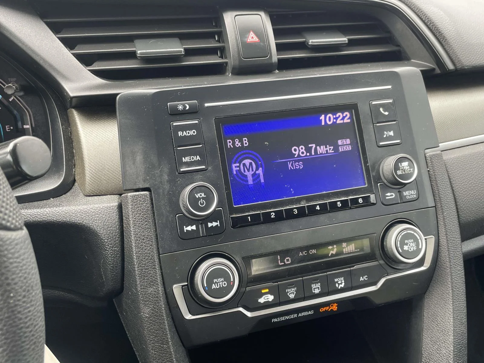 Used 2019 Crystal Black Pearl Honda LX CVT image 14