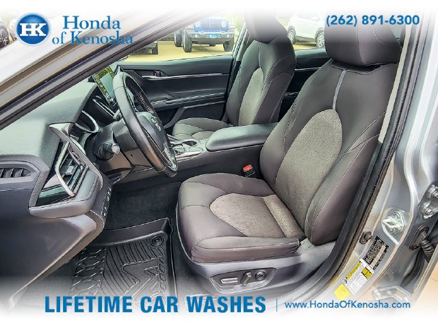 Used 2022 Celestial Silver Metallic Toyota LE image 9