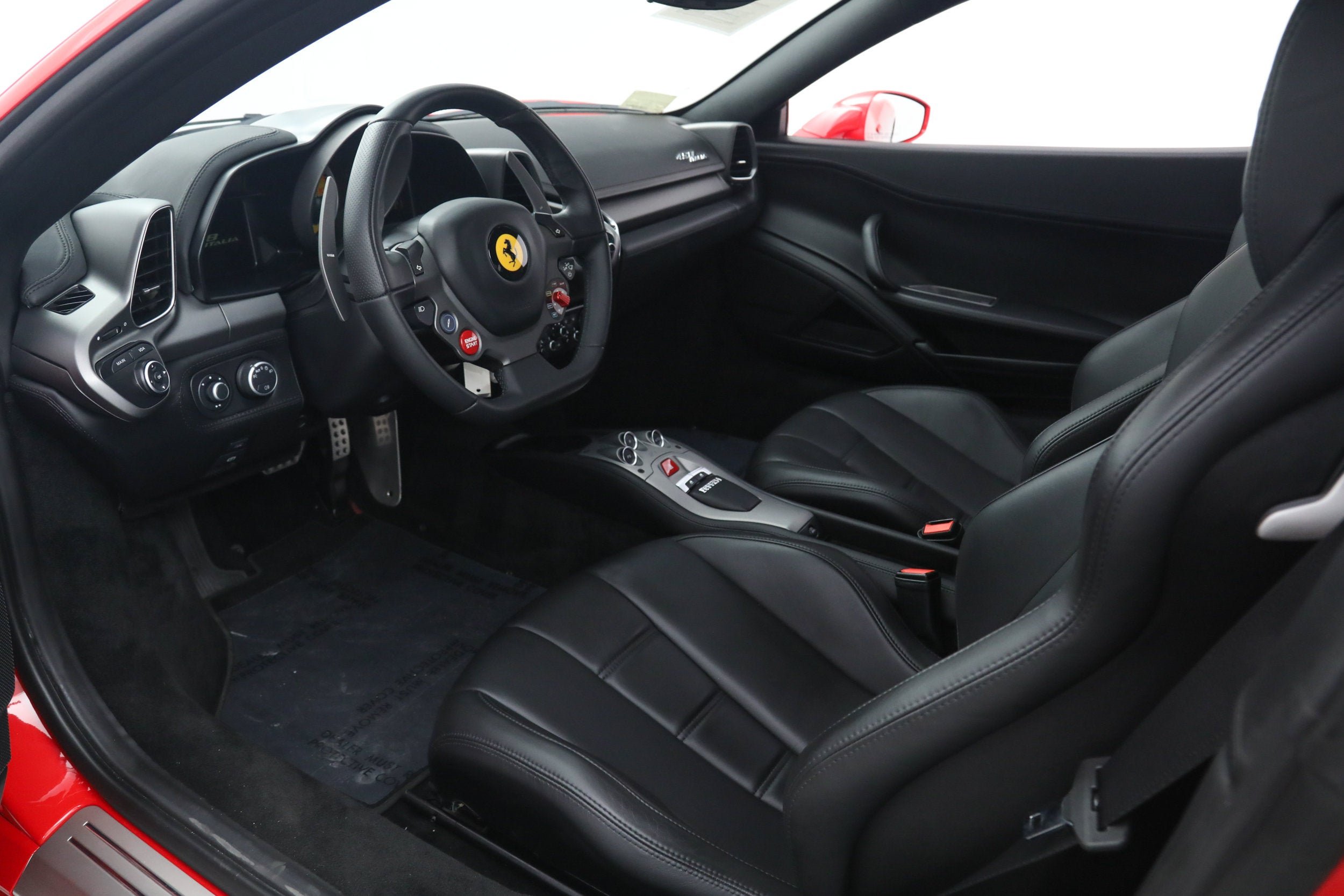 Used 2015 Rosso Corsa Ferrari  image 2