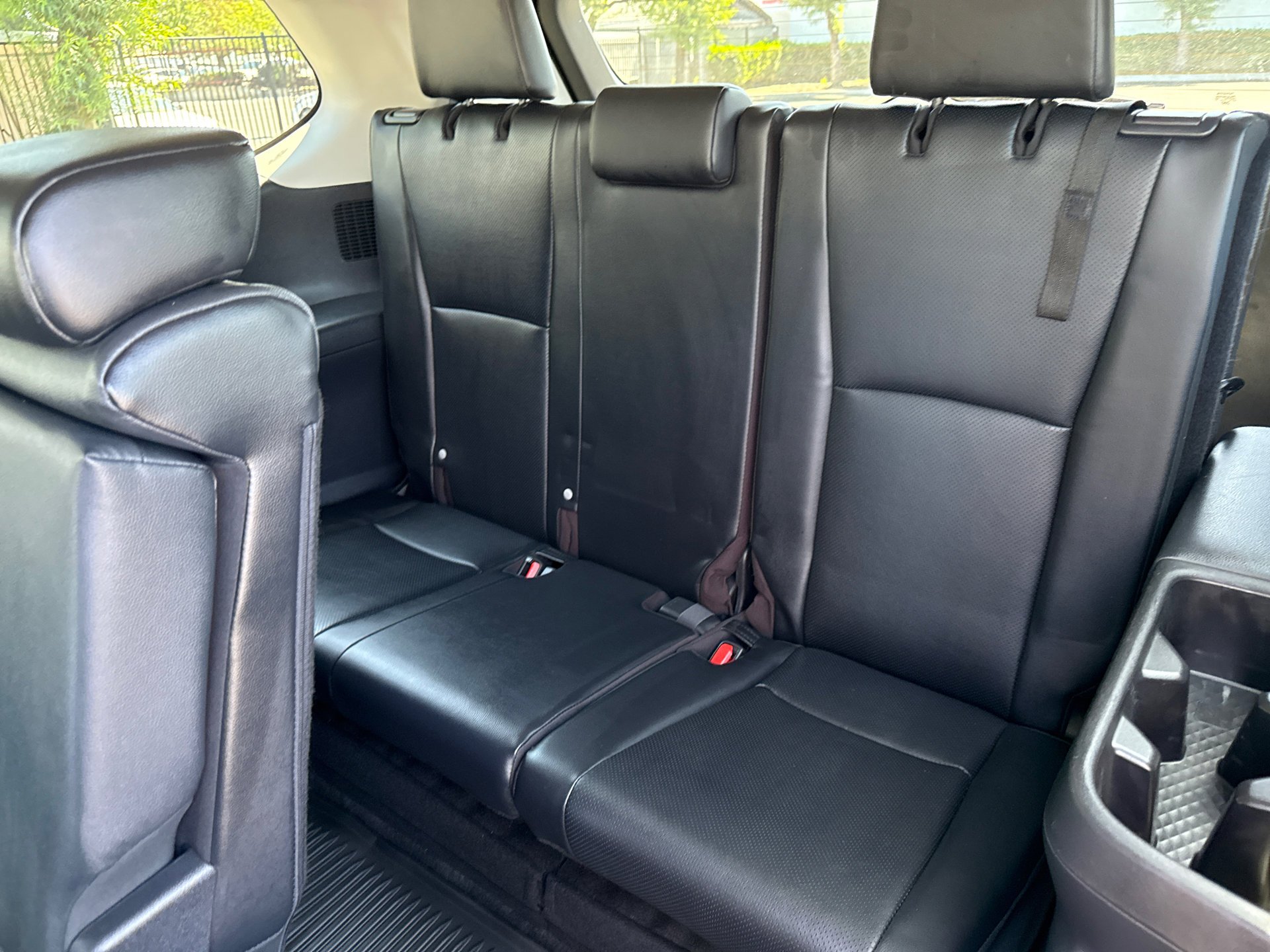 Certified Used 2024 Cloud Toyota XLE image 17
