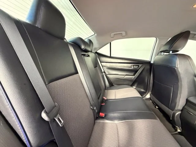 Used 2017 White Toyota SE image 40