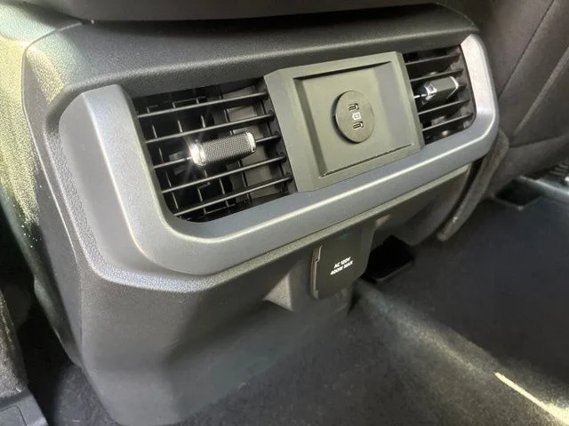 New 2026 Oxford White Ford XLT image 25