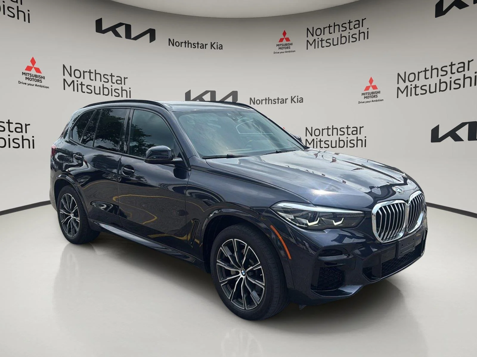Used 2023 Carbon Black Metallic BMW xDrive40i image 17
