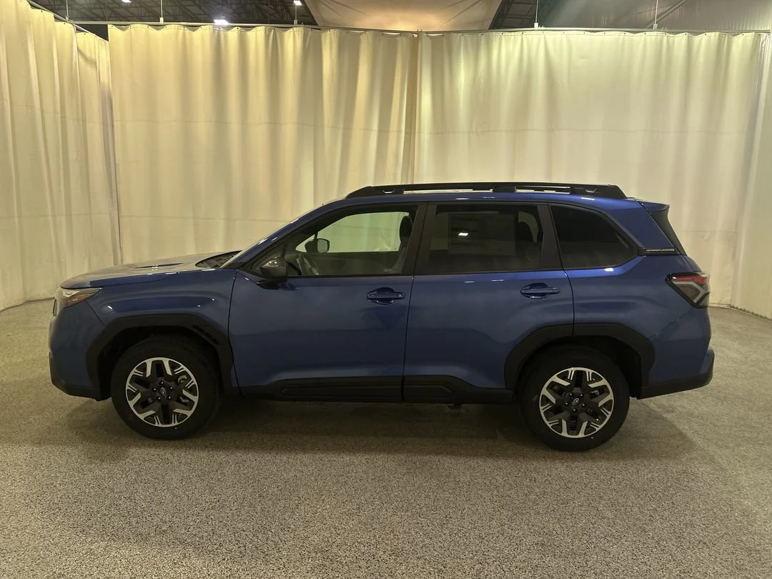 New 2026 Daybreak Blue Pearl Subaru Premium image 6