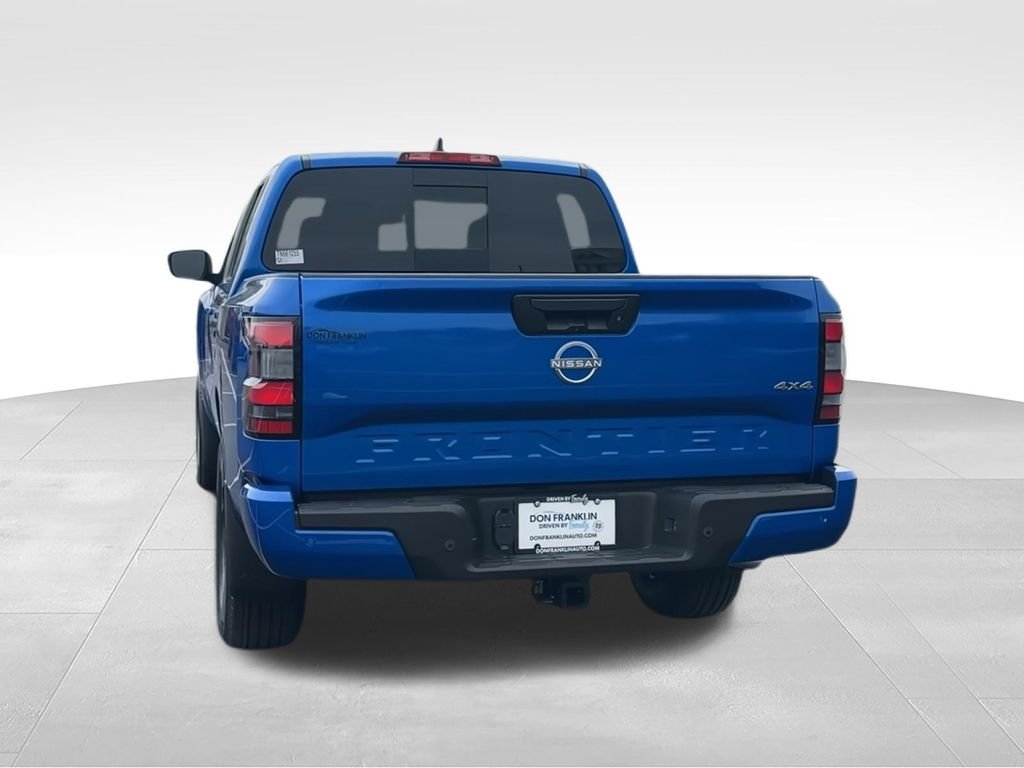New 2026 Bluestone Pearl Nissan Crew Cab SV image 7