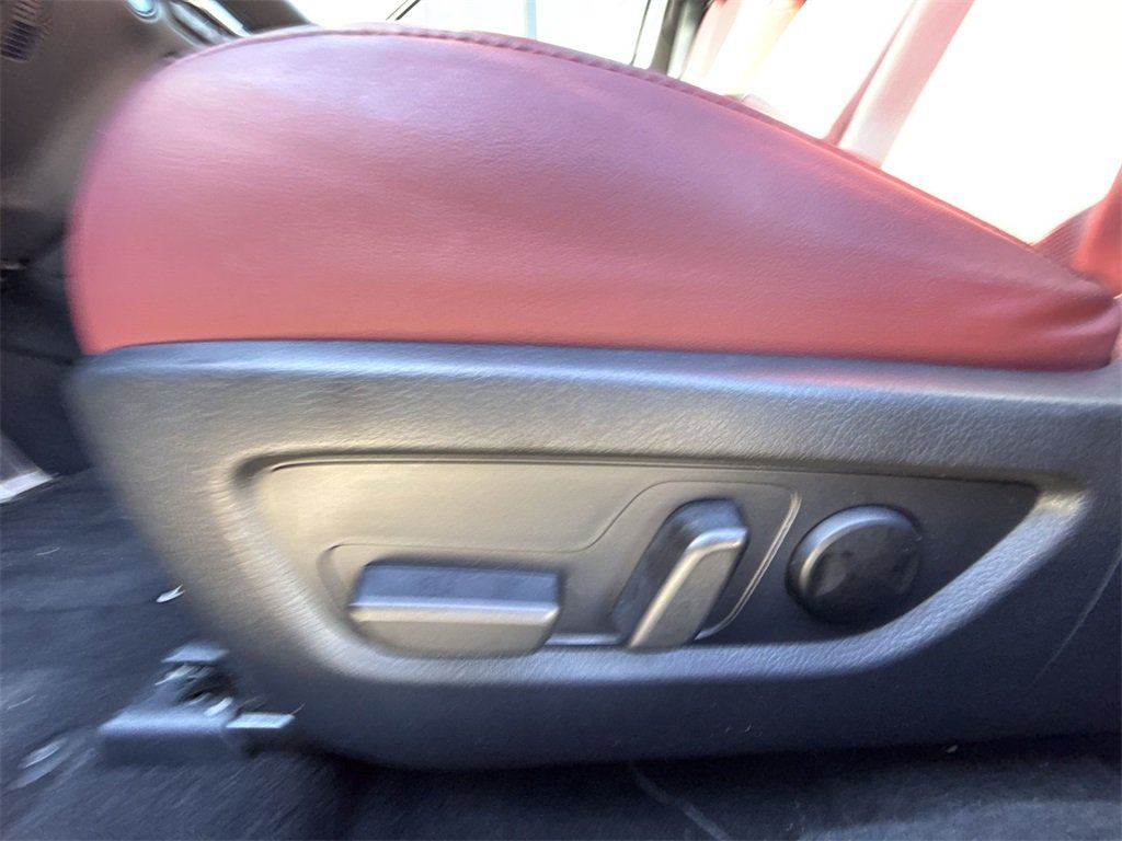 2023 MAZDA CX-30 - Image 11