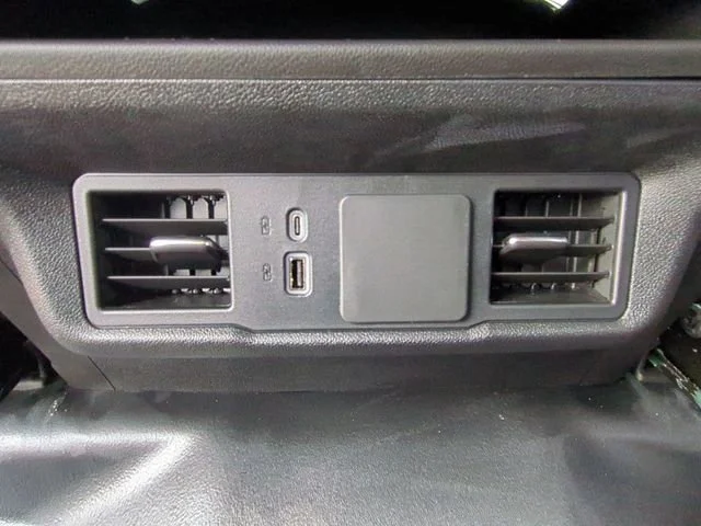 New 2025 Summit White Chevrolet Work Truck image 23