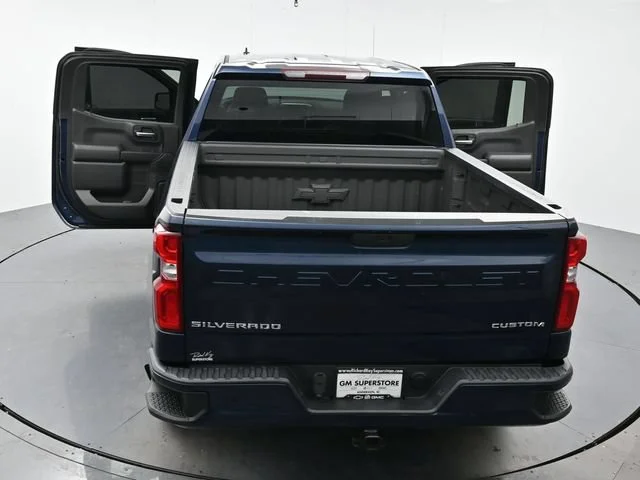 Used 2020 NORTHSKY BLUE METALLIC Chevrolet Custom image 37