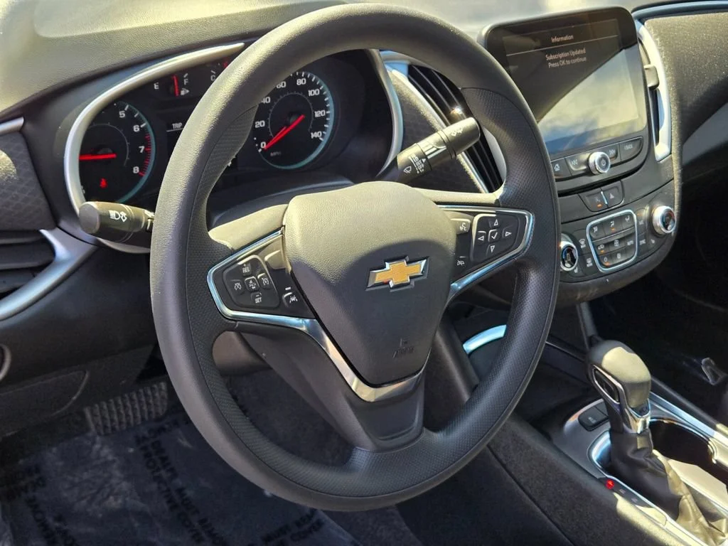 Used 2024 Sterling Gray Metallic Chevrolet 1LT image 18